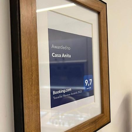 Casa Anita Lejlighed Mentana Eksteriør billede